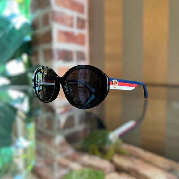 GUCCI GG0279SA Black Acetate Sylvie Stripe Round Sunglasses - Picture 2 of 7